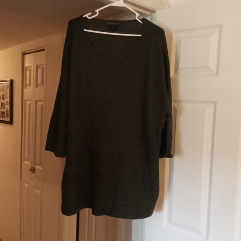 Woman's top